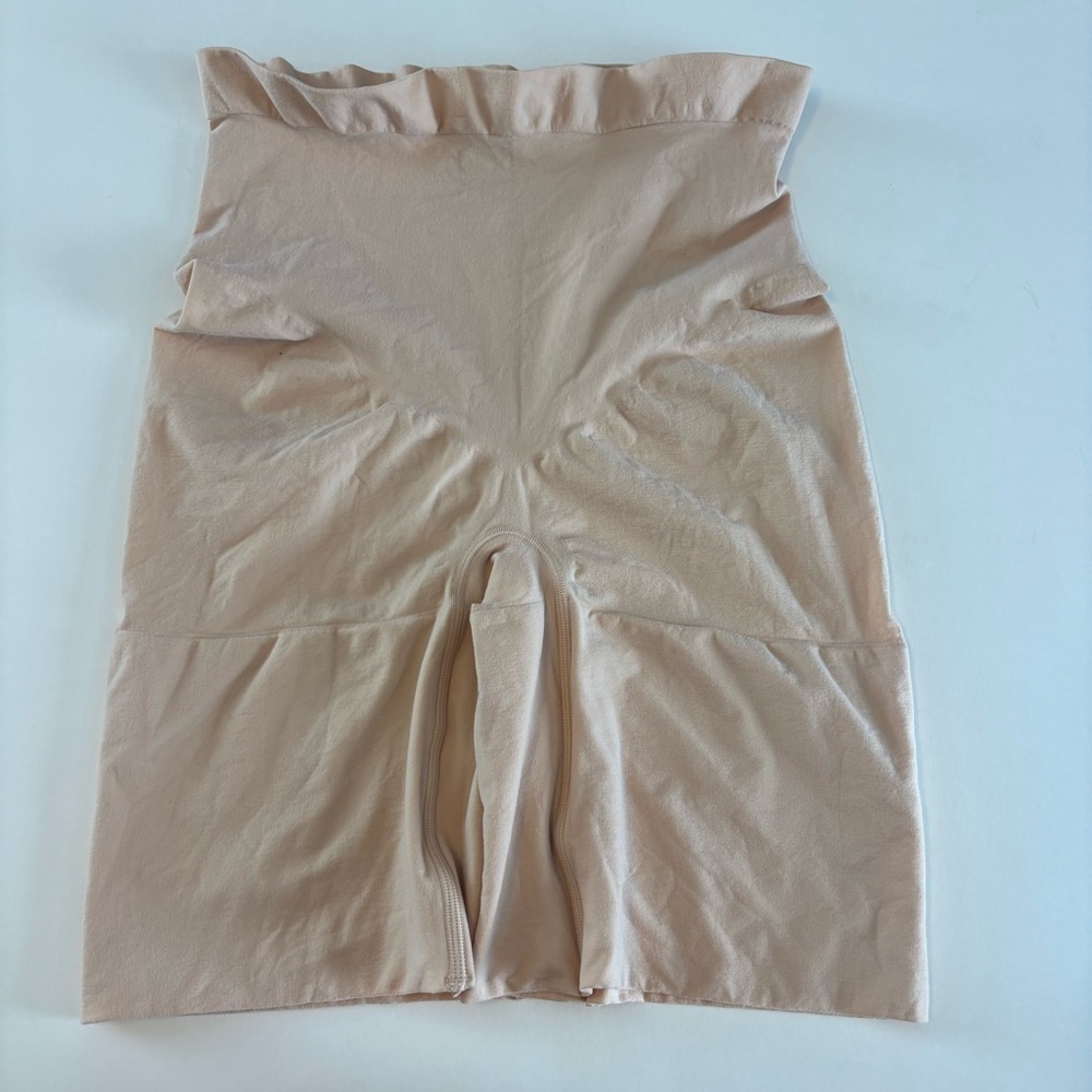 Spanx High Waisted Shapewear Short 3X Nude Firm Smoothing Sculpting Open Gusset
